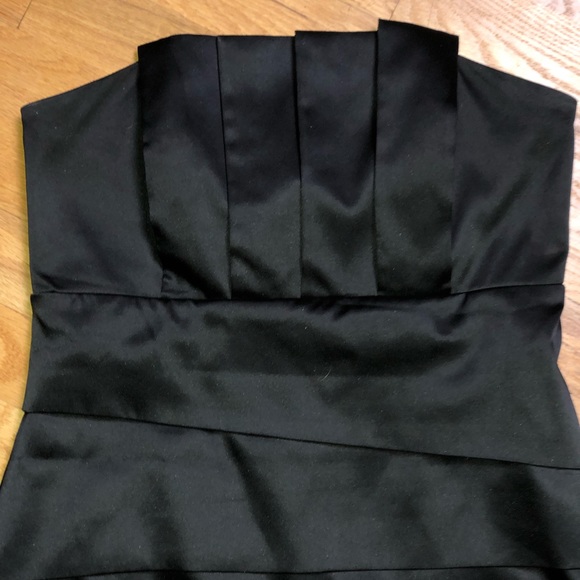 White House | Black Market Formal Strapless Dress - Picture 8 of 8